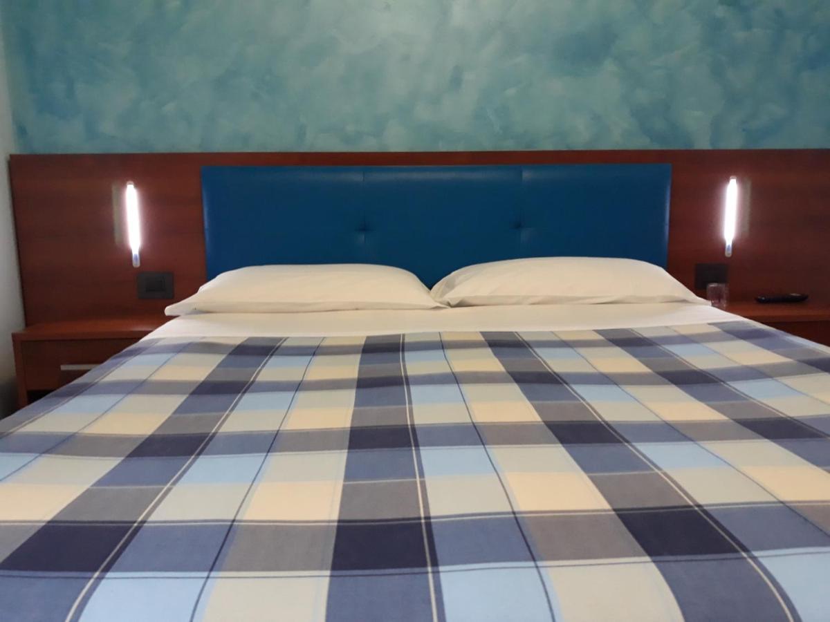 B&B Il Ghiro 罗卡拉索 外观 照片